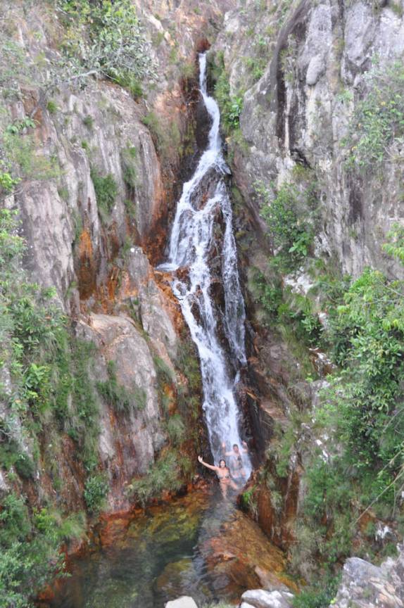 Banho de cachoeira no rio da Prata, na Chapada dos Veadeiros, região de Cavalcante - GO
